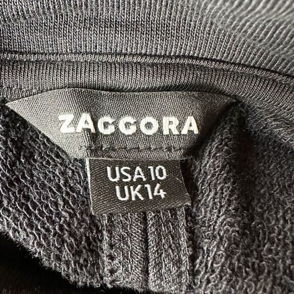 Zaggora Turtleneck Hip Length Sweater Size 10 - Picture 3 of 9